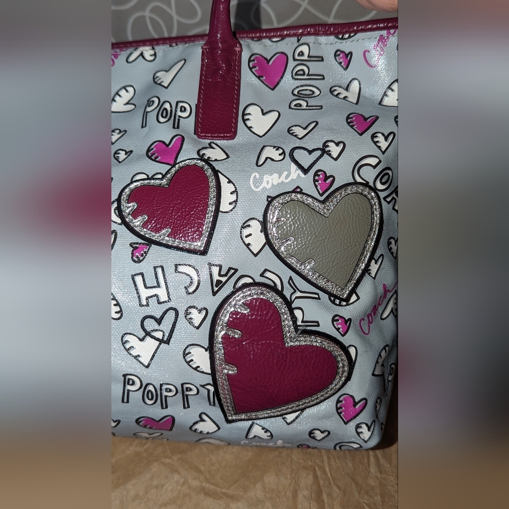 Coach Poppy Graffiti Heart Coated Canvas Tote EUC - Picture 10 of 15